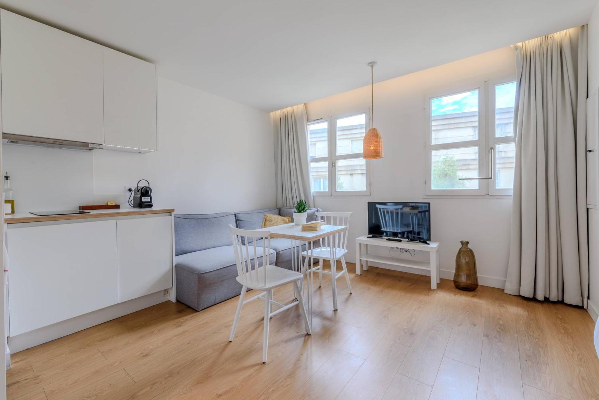 Les Appartements Et Chambres De Montpellier Exteriör bild