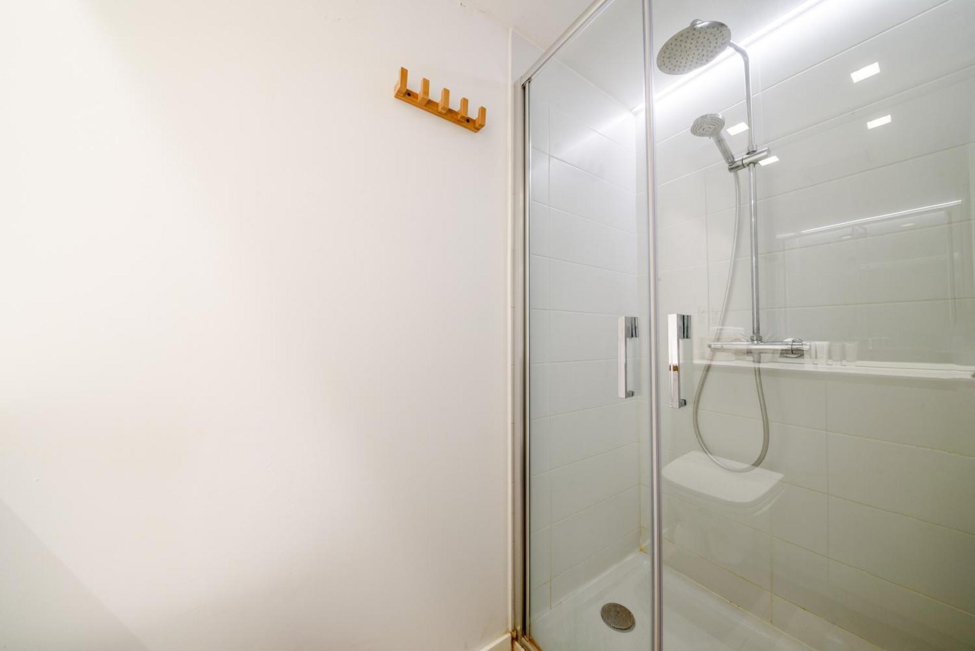 Les Appartements Et Chambres De Montpellier Exteriör bild